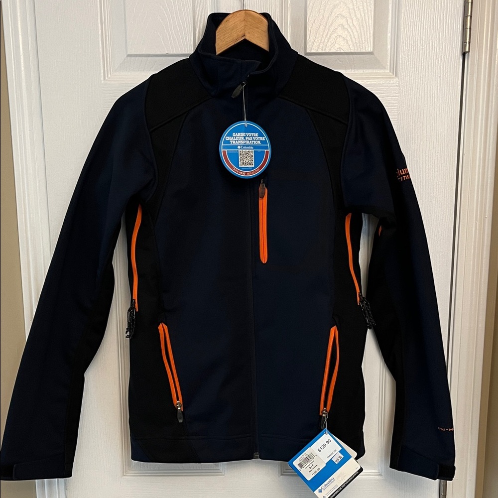 NWT.Columbia Men's Outdoor Softshell Navy Jacket with Black and Orange Accents